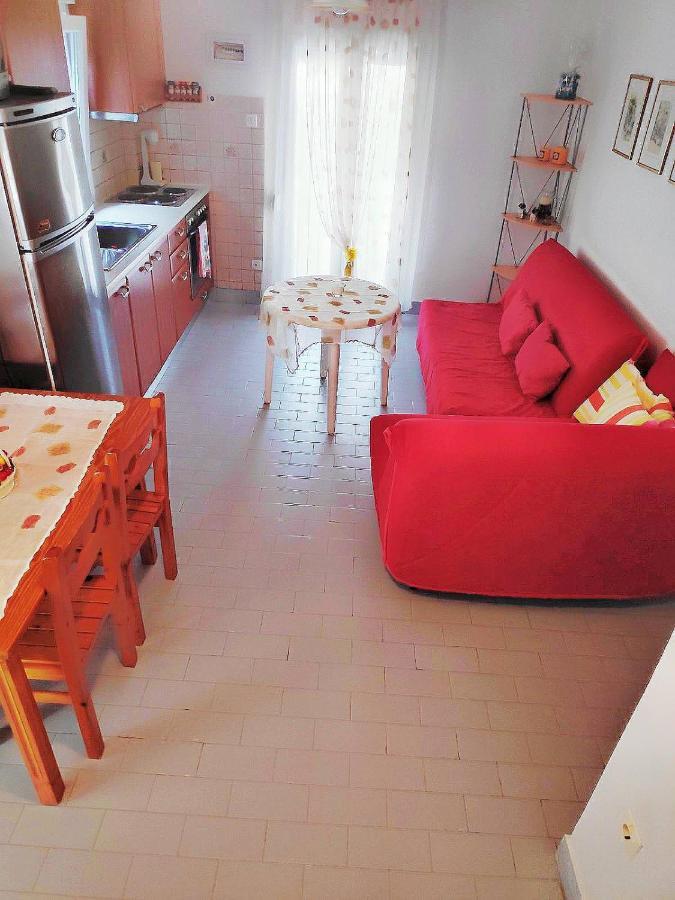 Nicole'S Residence Πολύχρονο Εξωτερικό φωτογραφία